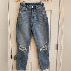 American Eagle Outfitters High Rise Blue Jeans with Distressed Details